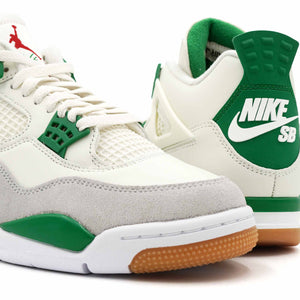 NIKE SB X AIR JORDAN 4 RETRO PINE GREEN 2023 - Stay Fresh