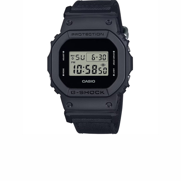 CASIO G-SHOCK DIGITAL 5600 SERIES BLACK DW-5600BCE-1