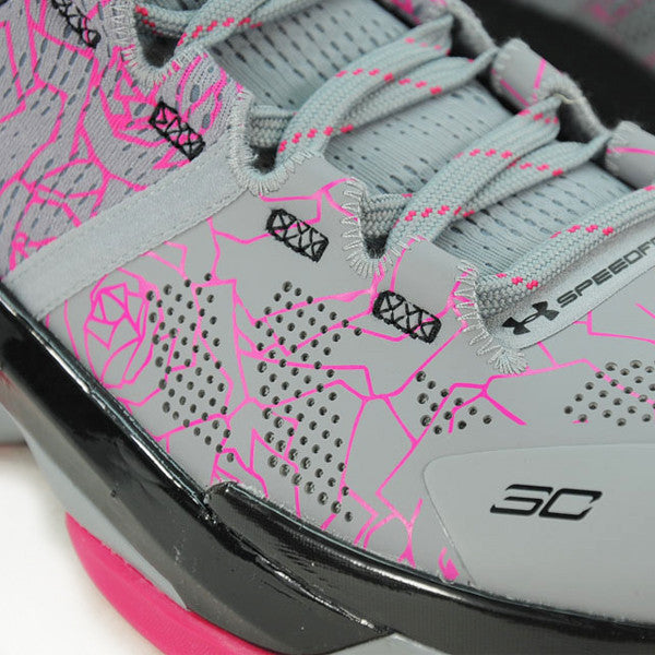 Under armour curry on sale 2 mother's day