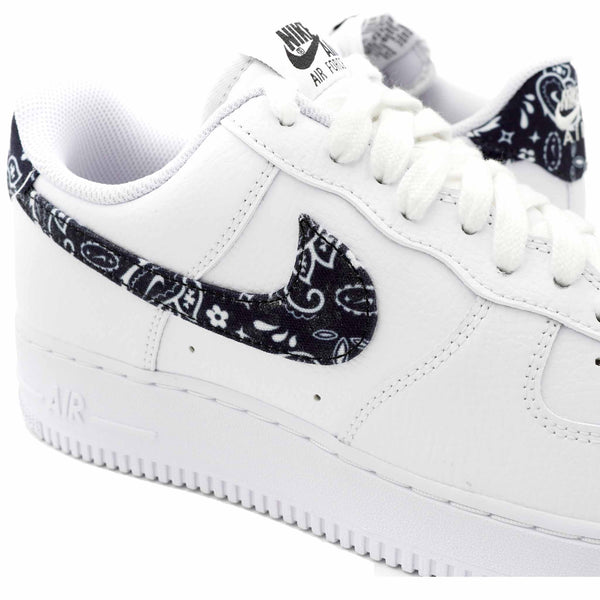 NIKE AIR FORCE 1 LOW '07 ESSENTIAL WHITE BLACK PAISLEY W 2021