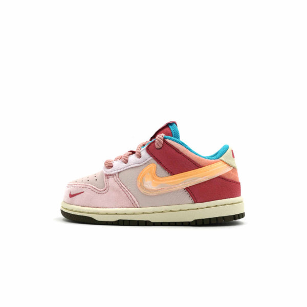 NIKE DUNK LOW SOCIAL STATUS FREE LUNCH STRAWBERRY MILK TD (TODDLER