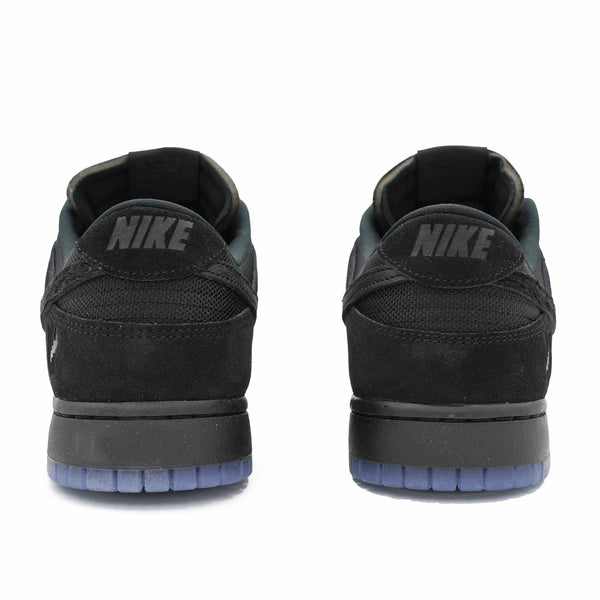 NIKE DUNK LOW SP UNDEFEATED 5 ON IT BLACK    Stay Fresh