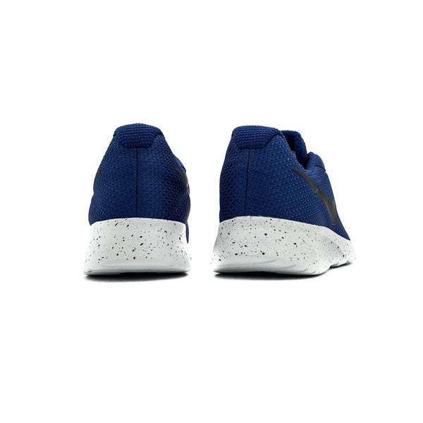 Navy blue clearance nike tanjun