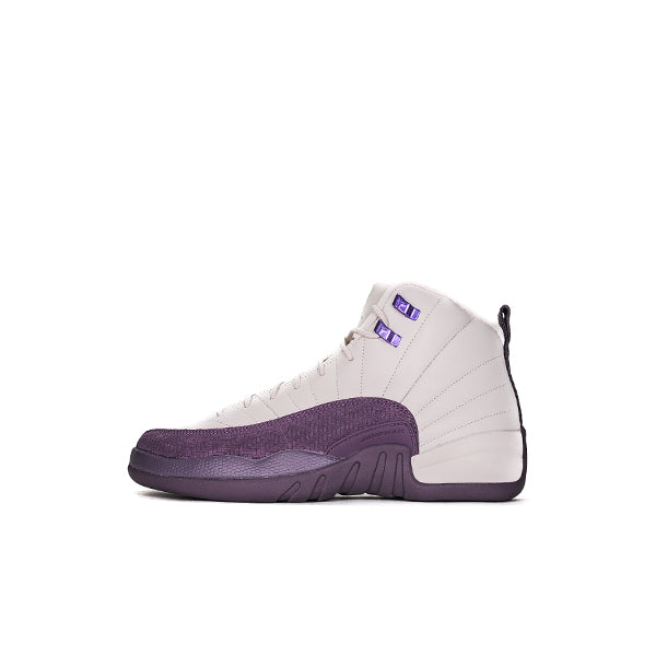 Jordan retro hotsell 12 desert sand