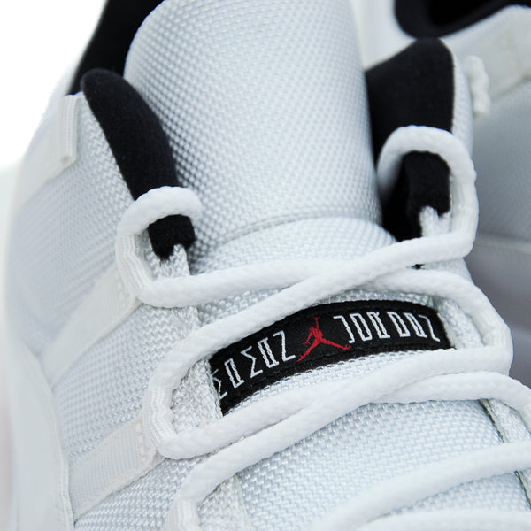 Jordan 11 clearance low cherry bottom