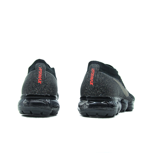 NIKE VAPORMAX W