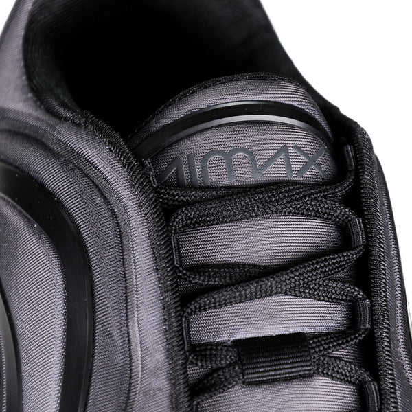 NIKE AIR MAX 720