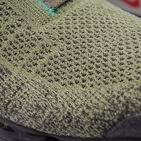 Air vapormax moc 2 neutral olive habanero red sales