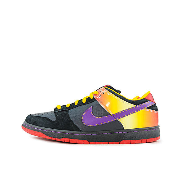 Guns and outlet roses sb dunks