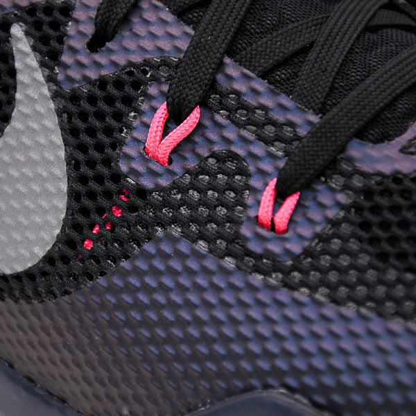 NIKE KOBE 11 EM LOW