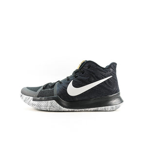 NIKE KYRIE 3 BHM
