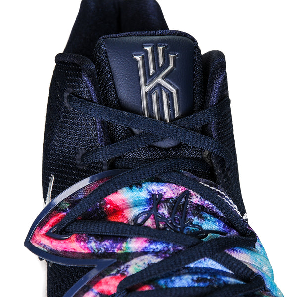 Kyrie irving shoes deals 5 2018