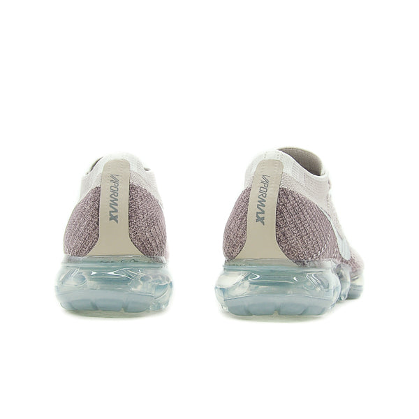 Nike on sale vapormax string