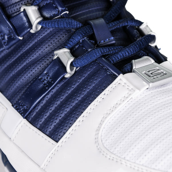 Nike lebron cheap 3 midnight navy