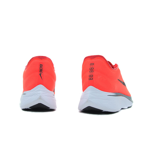 NIKE ZOOM VAPORFLY 4