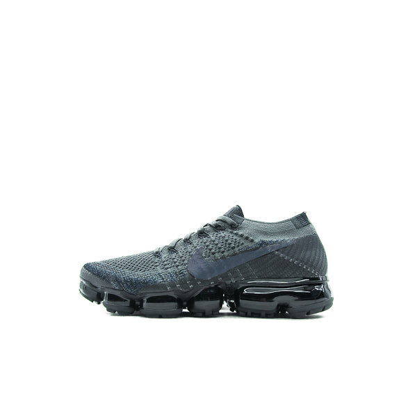 NIKE AIR VAPORMAX W