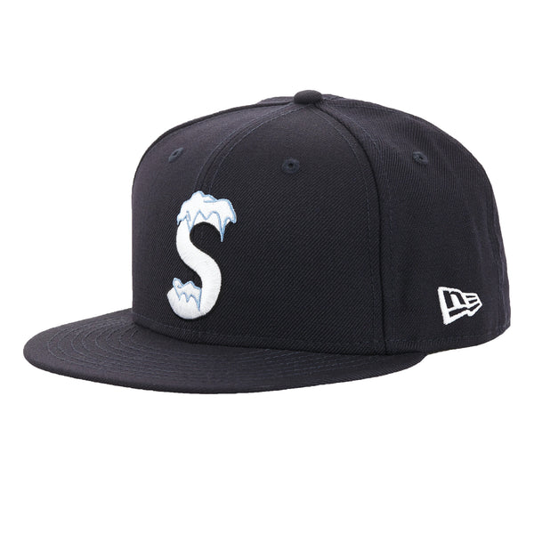 NEW ERA X SUPREME S LOGO CAP NAVY FW20 - Stay Fresh