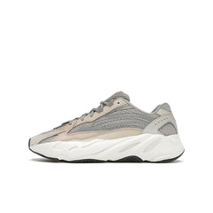 ADIDAS YEEZY BOOST 700 V2 CREAM 2021 - Stay Fresh