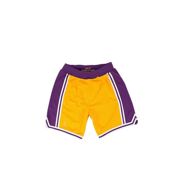 MITCHELL & NESS NBA HARDWOOD CLASSIC AUTHENTIC LOS ANGELES LAKERS HOME 1996-97 SHORTS GOLD