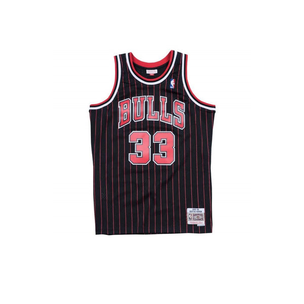 MITCHELL & NESS NBA HARDWOOD CLASSIC SWINGMAN CHICAGO BULLS SCOTTIE PIPPEN ALTERNATE 1995-96 JERSEY BLACK